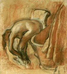 Na het bad; vrouw die zich afdroogt